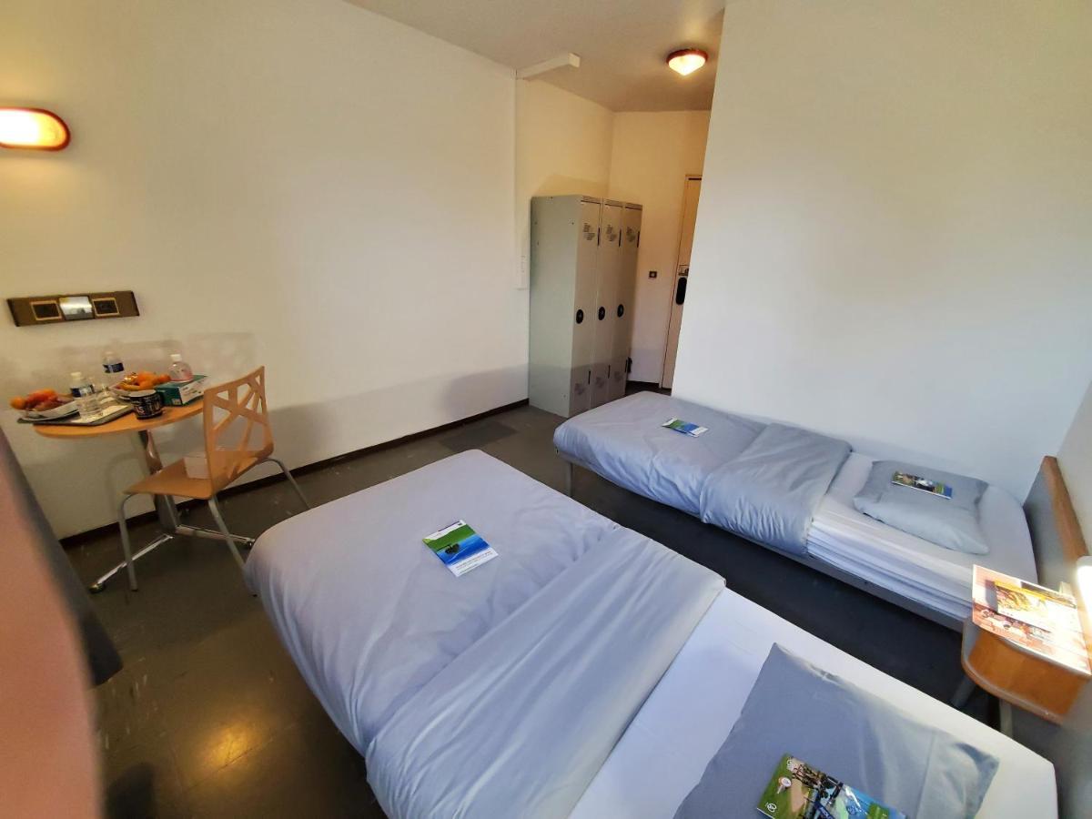 Auberge De Jeunesse Hi Strasbourg 2 Rives Экстерьер фото